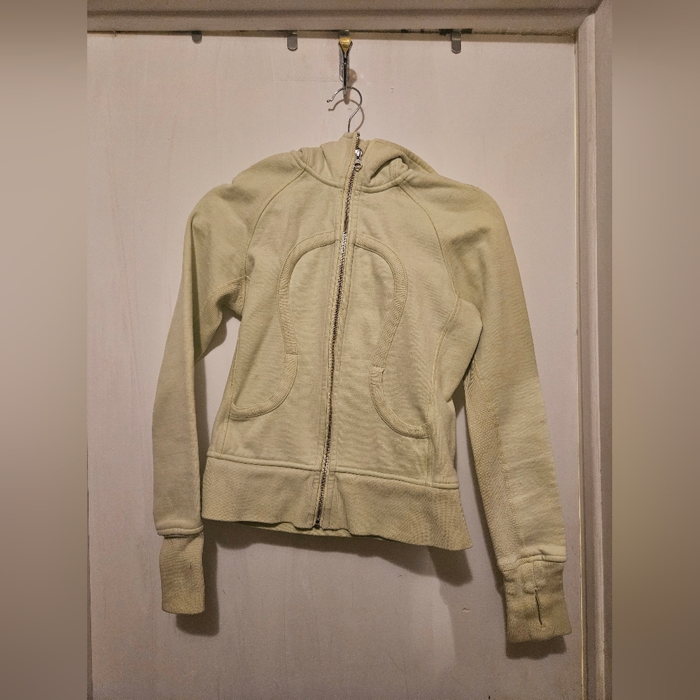 Lululemon Scuba Hoodie Size 4